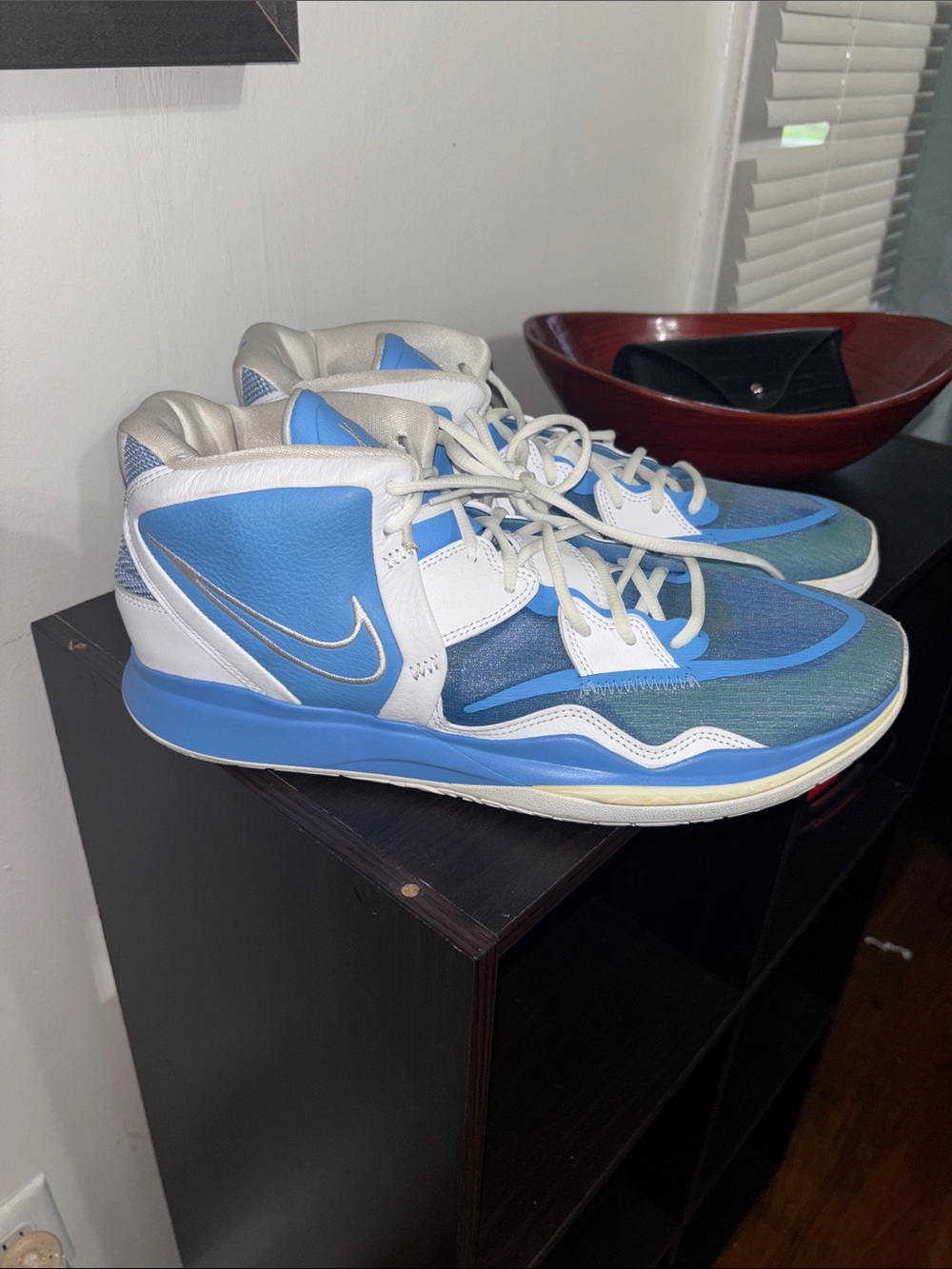 Nike White and Light Blue High-Top Basketball Sneakers KYRIE IRVING